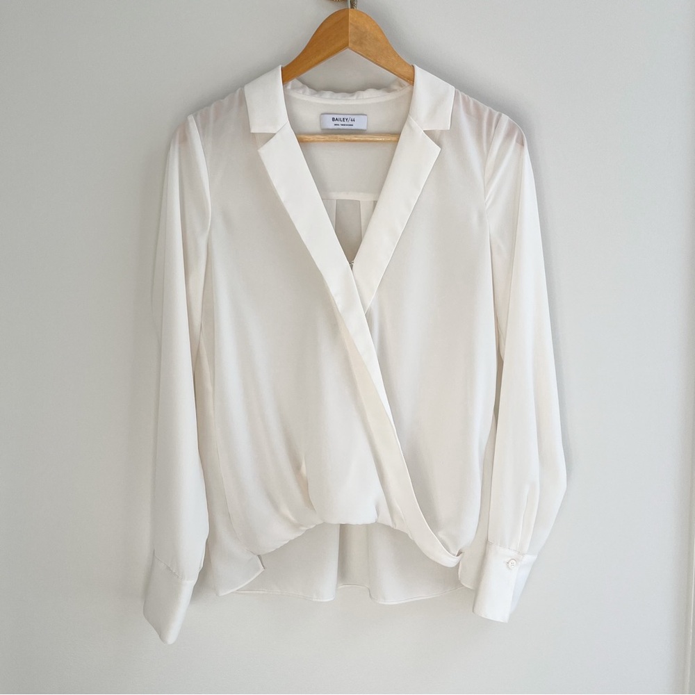 Bailey 44 Sloane Faux Wrap Top Blouse Ivory White High Low Long Sleeve Size S